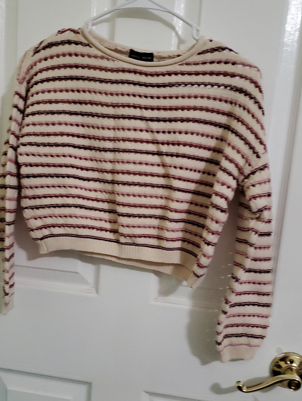 Aqua Blues Cream & Burgundy Striped Oversized Pointelle Knit Cropped Sweater M